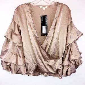 Hot & Delicious bubble sleeve blouse